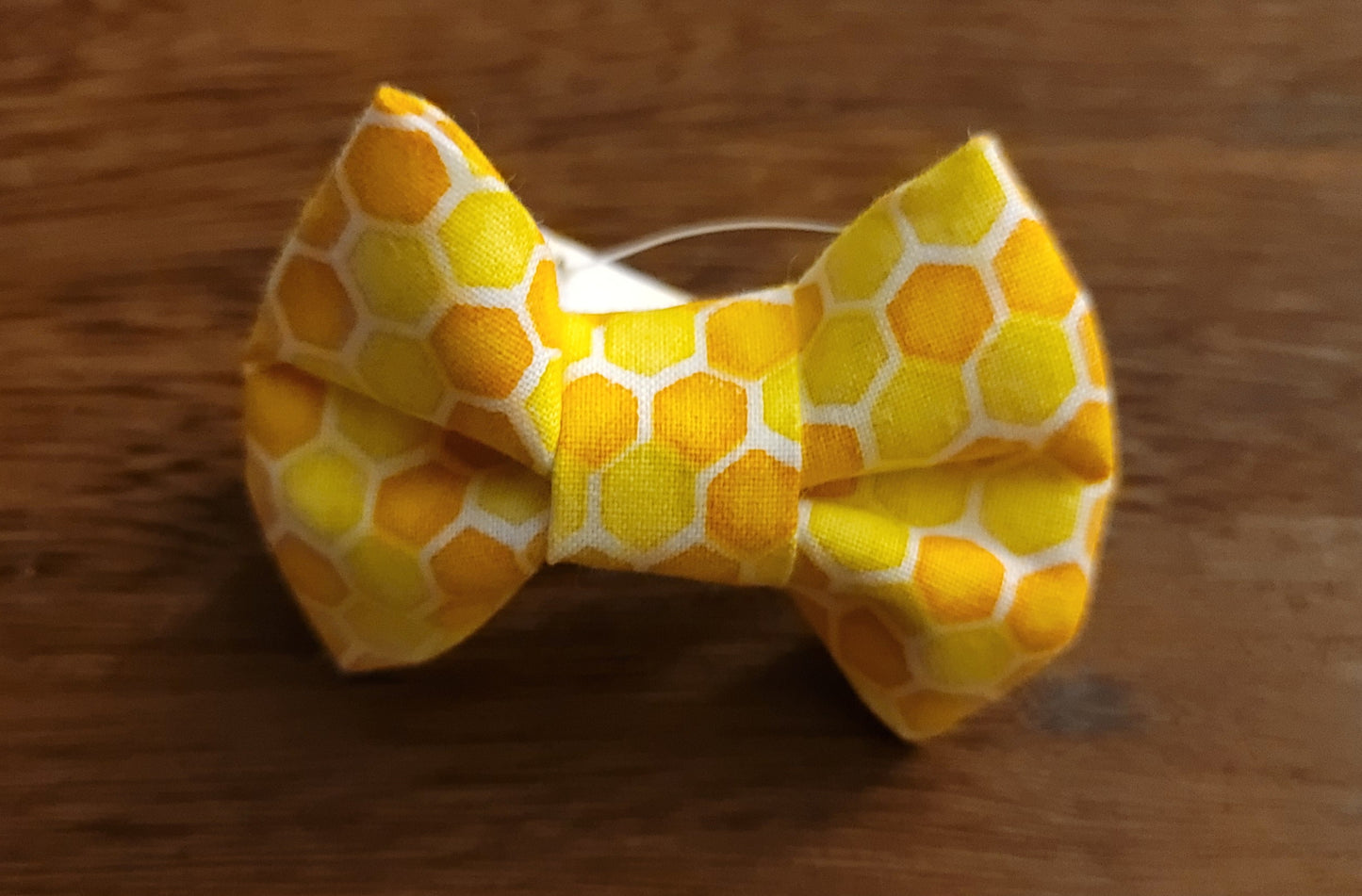 Over the Collar Bows