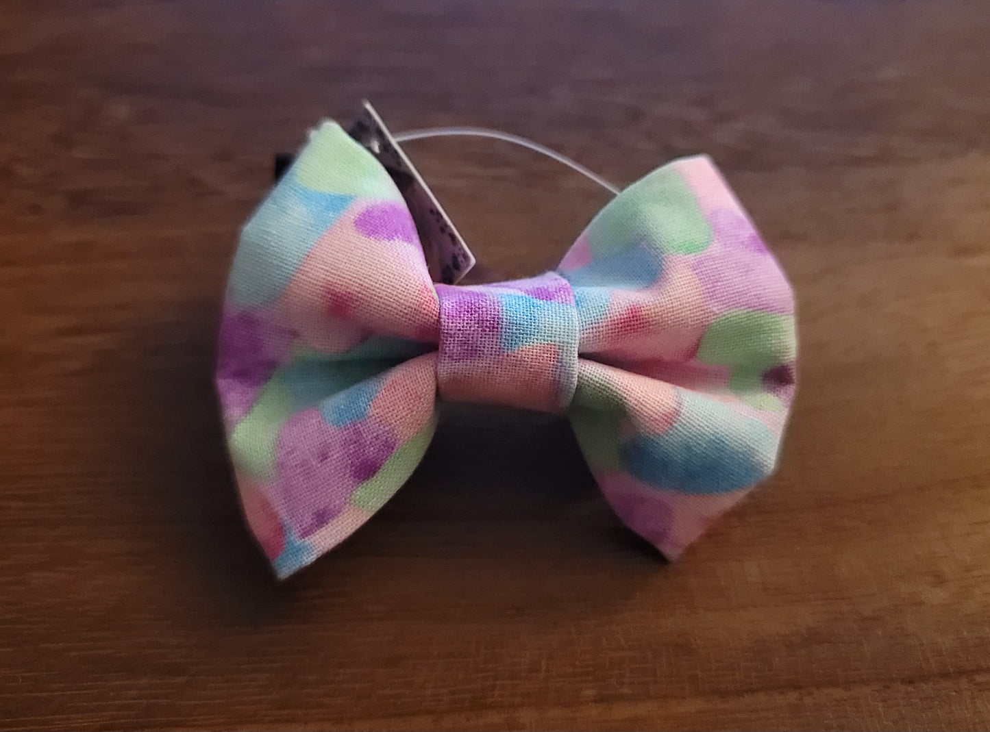 Over the Collar Bows
