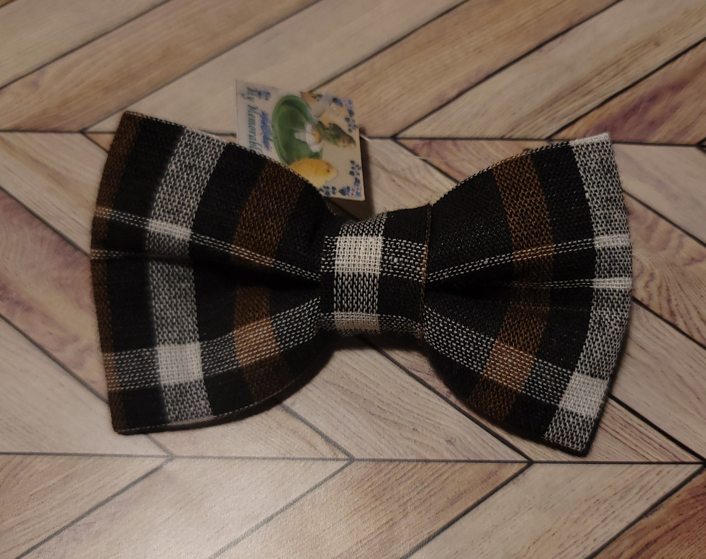 Over the Collar Bows