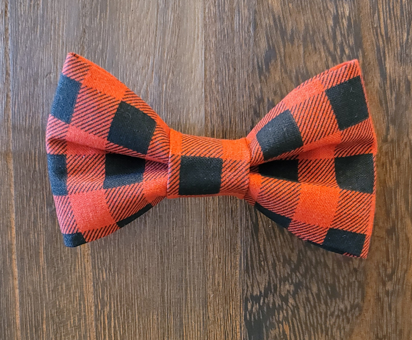 Over the Collar Bows